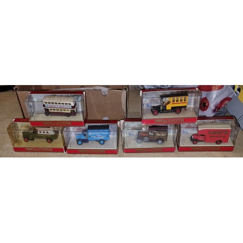 208 - 6 x assorted boxed Matchbox models of yesteryear die cast vans and buses