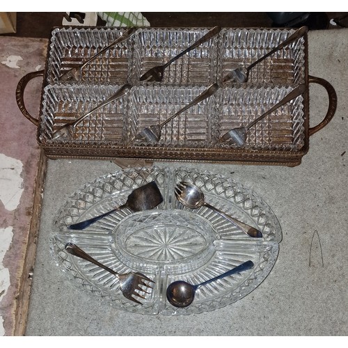 139 - 6 x glass dishes on silver plated tray and 5 section oval cabaret/hors d'ouvres dish (crack on 1 sec... 