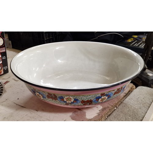 261 - Early 1900's Grimwades Winton wash basin with mosaic pattern band