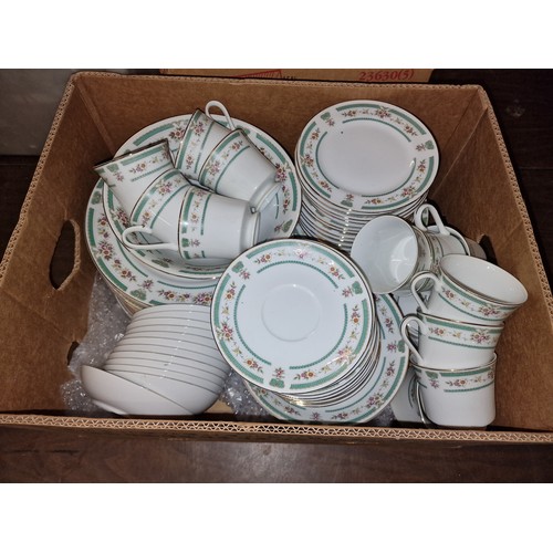 299 - YS (Yao Shing) Japanese fine china 12 place setting, 60 piece dining set with 11 x matching cups and... 