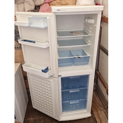 124 - Bosch 55 cm wide upright fridge freezer - 170 cm tall