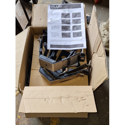 295 - Wholesale box of 40 x Ellis VRQ 05, vulcan and quad heavy duty cable cleats