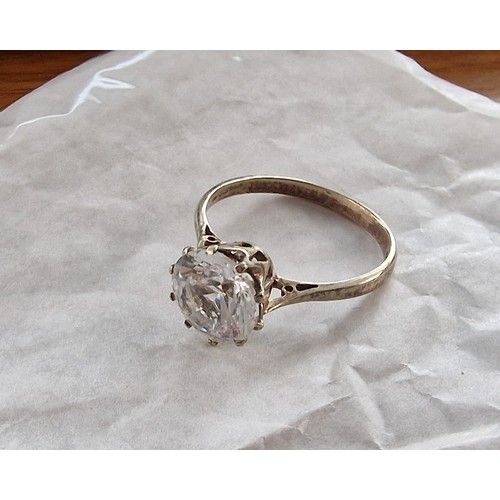 55 - 375 hallmarked solitaire dress ring with semi-precious large clear jewel size O - 2.3 gm