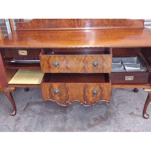 149 - 171 x 64 x 126 cm nice and clean cab' leg sideboard