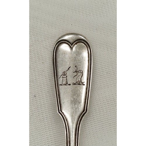 33 - Set of 5 x hallmarked silver forks, matching but different makers stamps - weighing 281.7 gm