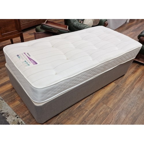 151 - Very clean Sleepright Perfecta Backcare single divan bed and mattress