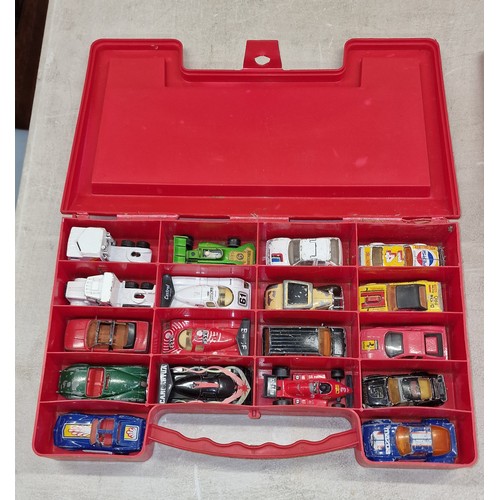 76 - Matchbox carry case with 18 x assorted Matchbox vehicles