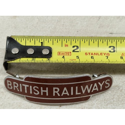 132 - BR British Railways enamel totem badge