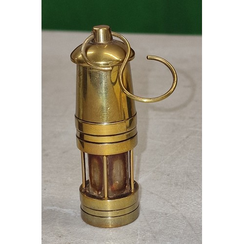 139 - 8 cm tall solid brass miniature miners lamp