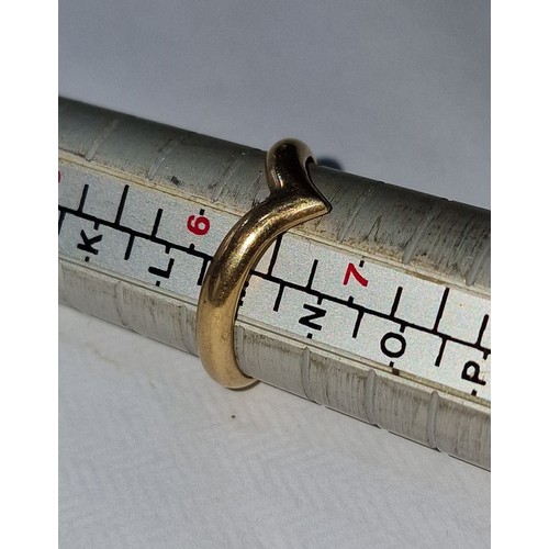 323 - Birmingham hallmarked 9 ct gold wishbone ring size M - 1.9