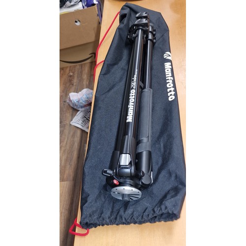 150 - Manfrotto 290 Xtra tripod in carry case