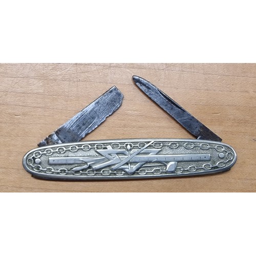 214 - Small Masonic pocket knife, end of large blade snapped off