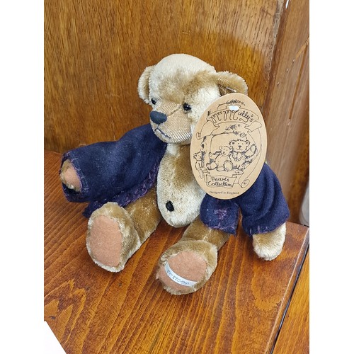 51 - Near mint 25 cm Trendle, Mrs McCattys '2160 Jack' limited edition collectors bear, numbered 67/1750