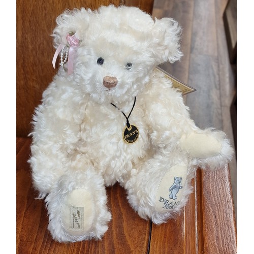 114 - Near mint 32 cm Deans 'Matilda' limited edition collectors bear, numbered 1426/2000