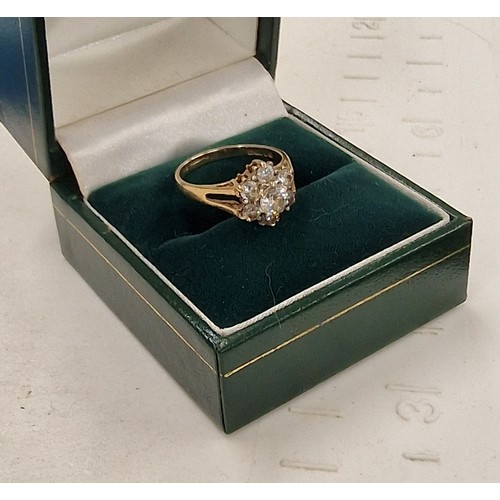 515 - 9 ct. gold dress cluster ring size K