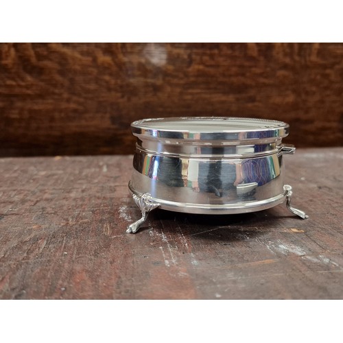 10 - 1915 Cartouch Birmingham hallmarked silver jewellery/trinket box on 3 legs, couple of minor dents - ... 