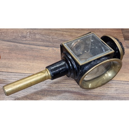 208 - Vintage carriage lamp - clasp broken off on rear but other than that excellent