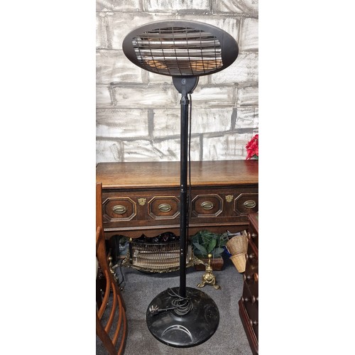 225 - Working 5 ft floor stand 6 bar electric heater