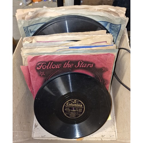 119 - Bundle of assorted old 78 and 10” records