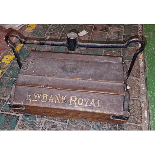 221 - 19th century Ewbank Royal carpet sweeper carriage