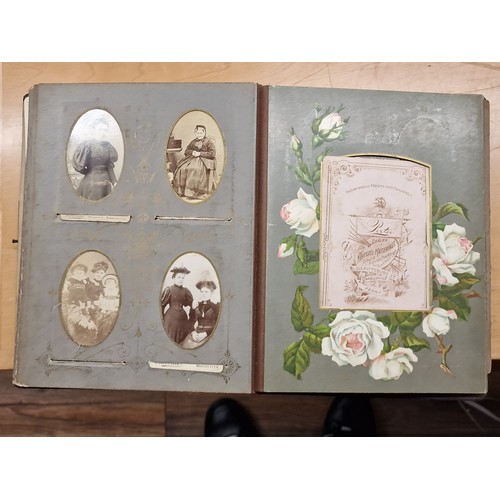 55 - 19th century The White Blossom album photograph album with pictures