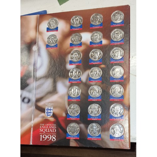 86 - Sainsburys 1998 official England squad complete medal collection and rare Esso complete 1972 FA Cup ... 