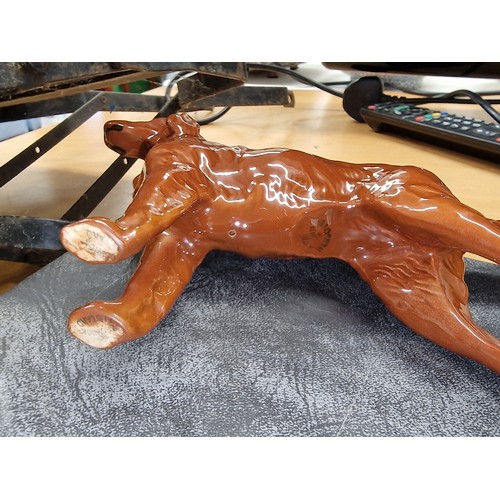 170 - 23 cm long and 19 cm tall Melba Ware red setter dog figure & 21 cm long and 14.5 cm tall Sugar of We... 