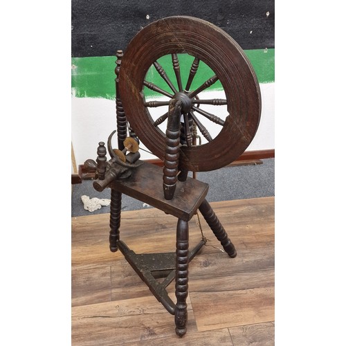 225 - 19th century bobbin leg spinning wheel, appears to be in good working order