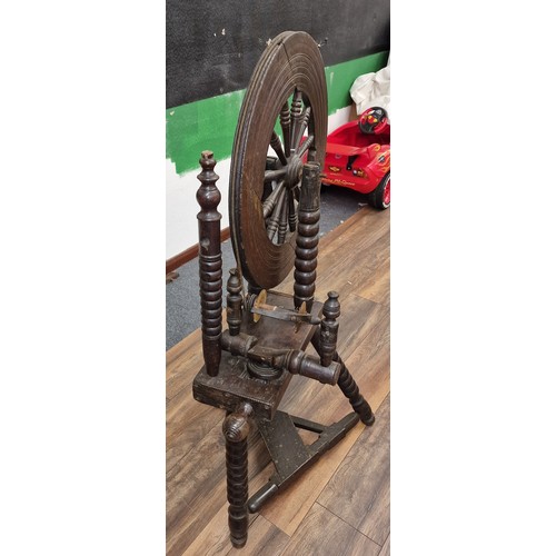 225 - 19th century bobbin leg spinning wheel, appears to be in good working order