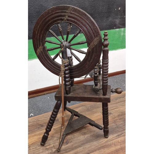 225 - 19th century bobbin leg spinning wheel, appears to be in good working order