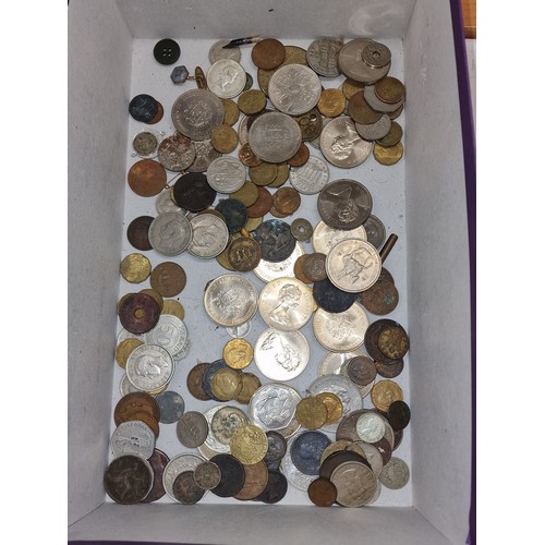 71 - Collection of assorted mostly UK coins and crowns etc