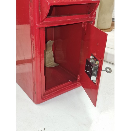 96 - 23.5 x 29 x 43 cm old red metal post box shaped strong box with key - 10.5 kg