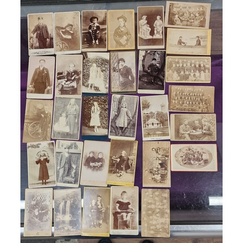 9 - Nice bundle of 31 x old assorted single and group photograph cards to include 18 with original photo... 