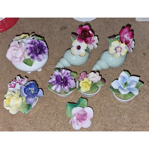 71 - Small bundle of assorted porcelain/china flower bowls – Aristocrat, Coalport, Crown Staffs and Clayt... 