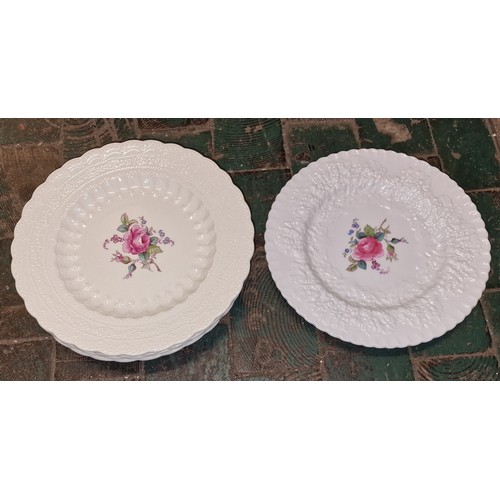 112 - 5 x Spodes Jewel Billingsley Rose and 1 x Spodes Bridal Rose 8” diameter cabinet plates