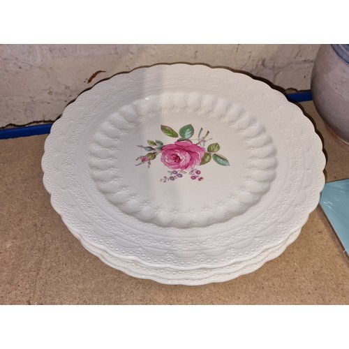 139 - Set of 6 x 10.5” diameter Spodes Jewel, Billingsley Rose cabinet/dinner plates