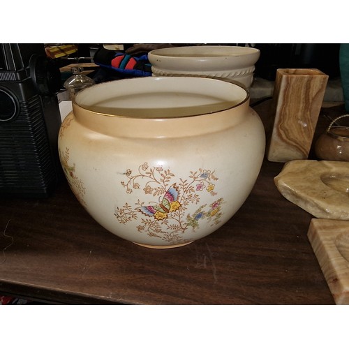 225 - 9.5” diameter and 6.5” tall old Crown Ducal ware bulbous planter/pot with internal crazing and crack... 