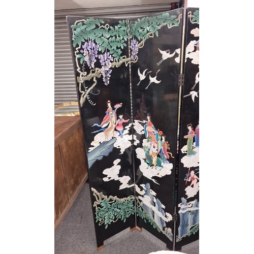 201 - Stunning 6 ft tall Japanese privacy screen with 4 x hand painted 16