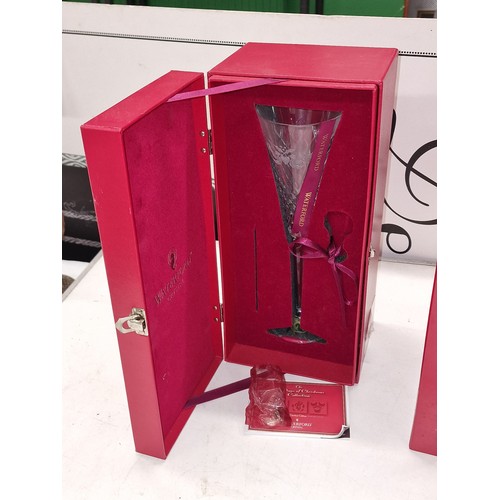 53 - Boxed and mint Waterford Crystal 12 days of christmas collection, 2 turtle doves champagne flute wit... 