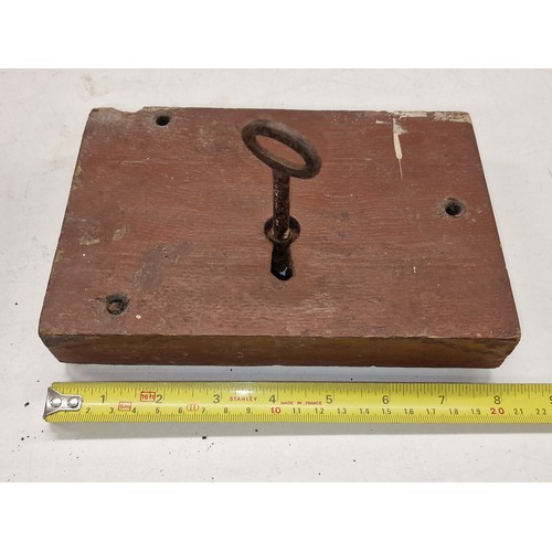 172 - Large vintage jail/cell door lock with working but slightly stiff key