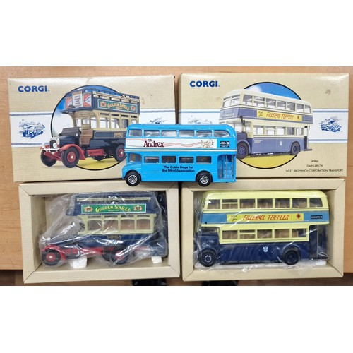 81 - 2 x boxed and mint and 1 x unboxed Corgi buses