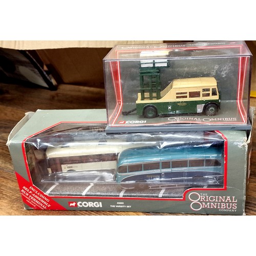 122 - Corgi Original Omnibus limited edition twin pack and cased Bristol tower