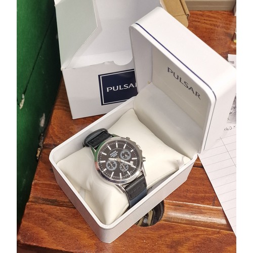 527 - Boxed and cased new gents Pulsar chronograph watch