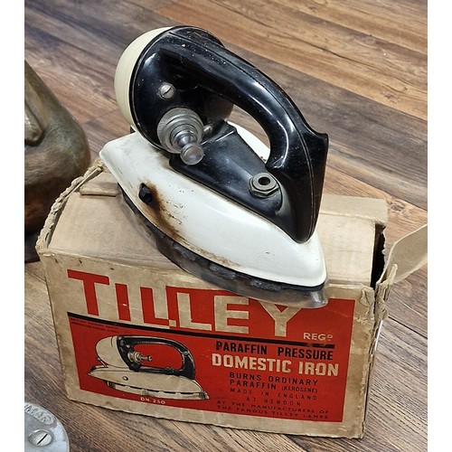 18 - Rare boxed Tilley paraffin iron