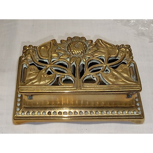 162 - 9 x 5.5 cm ornate solid brass 2 sectioned and lidded stamp dish