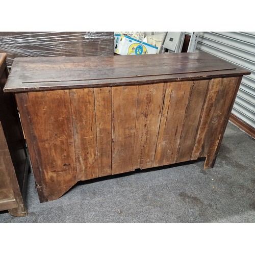 251 - 148 x 59 x 196 cm, 18th century old oak Anglesey Welsh dresser with nice patina - good old honest pi... 