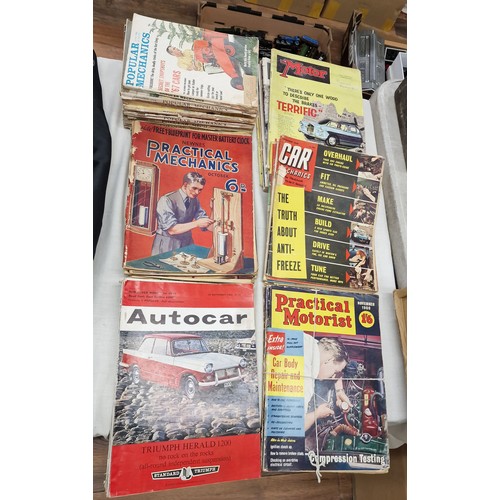 19 - Good bundle of assorted vintage motoring and mechanics magazines from 1950/60's in varying condition... 