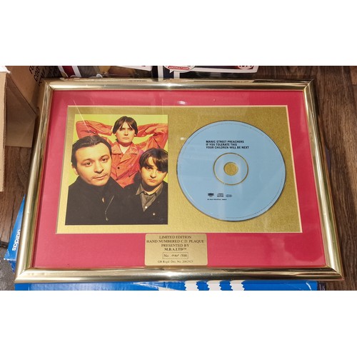 139 - 32 x 23 cm limited edition number 1/500, Manic Street preachers CD plaque