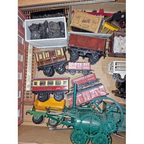 295 - Model railway bundle of 1 x tin steam engine, carriages, rolling stock and other accessories