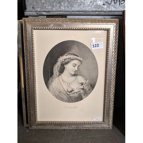 122 - 38 x 48 cm framed vintage print after original engraving titled 'La city belle' by Mann